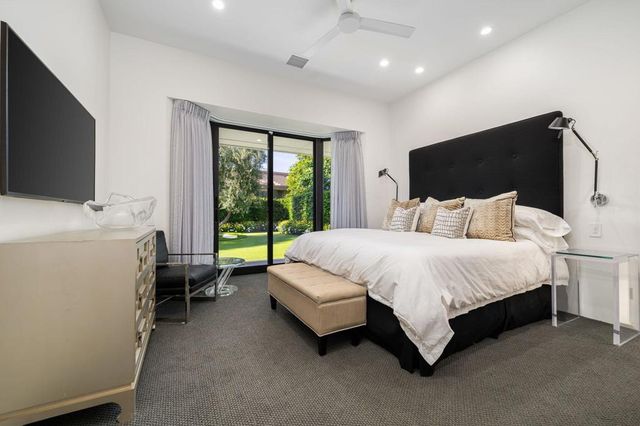 4 Deerfield Court, Rancho Mirage, CA 92270