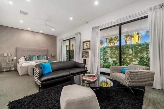 4 Deerfield Court, Rancho Mirage, CA 92270