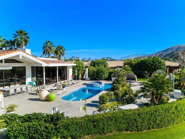 4 Deerfield Court, Rancho Mirage, CA 92270