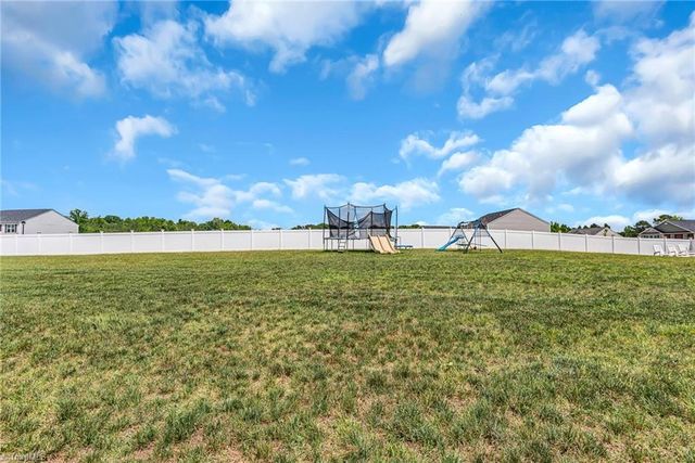 272 Daniel Drive, Lexington, NC 27295