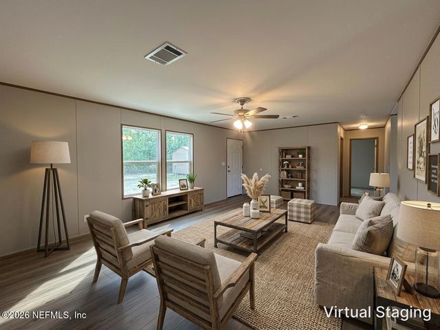 114 NUTMEG Trail, Interlachen, FL 32148