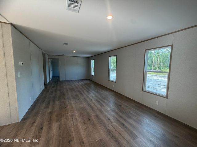 114 NUTMEG Trail, Interlachen, FL 32148