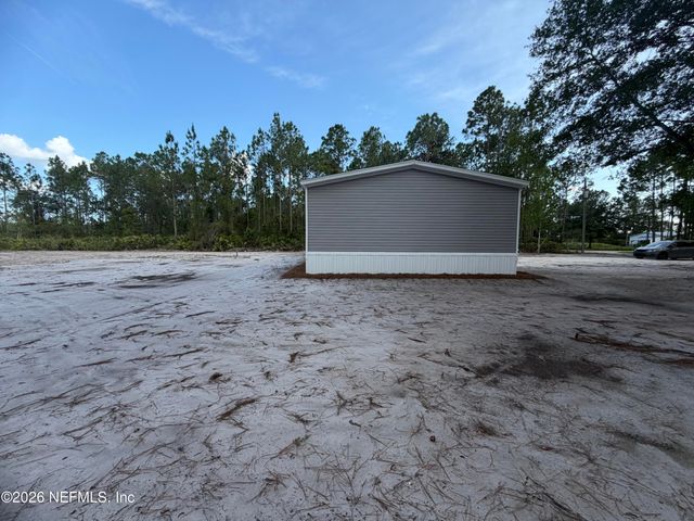 114 NUTMEG Trail, Interlachen, FL 32148