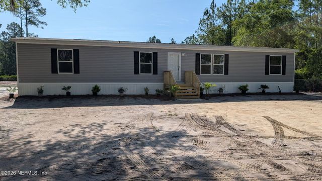 114 NUTMEG Trail, Interlachen, FL 32148