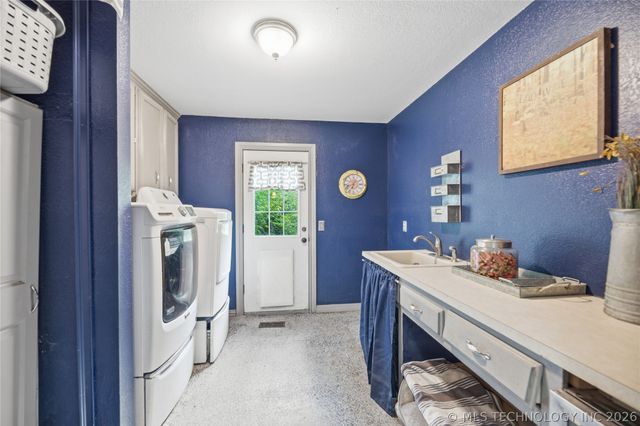6628 E 106th Place, Tulsa, OK 74133