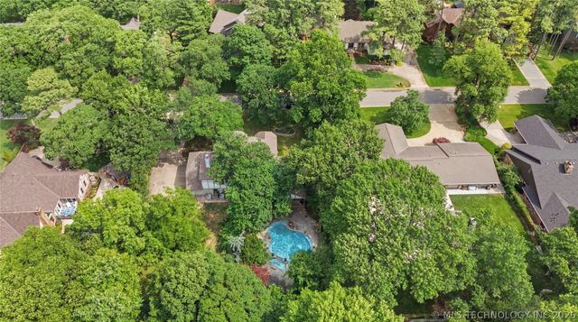 6628 E 106th Place, Tulsa, OK 74133