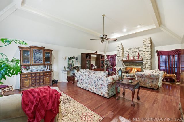 6628 E 106th Place, Tulsa, OK 74133