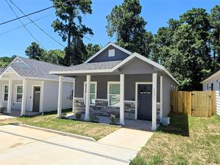 16894 Balmoral Street, Montgomery, TX 77316