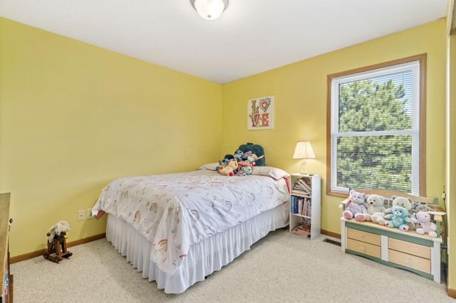 3175 Weeping Spruce Drive, Grove City, OH 43123