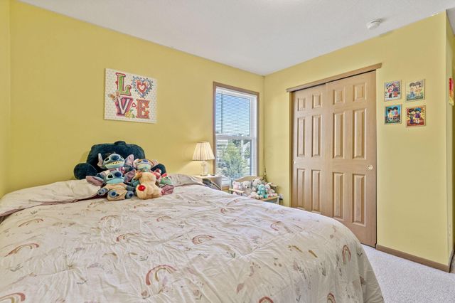 3175 Weeping Spruce Drive, Grove City, OH 43123