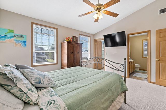 3175 Weeping Spruce Drive, Grove City, OH 43123