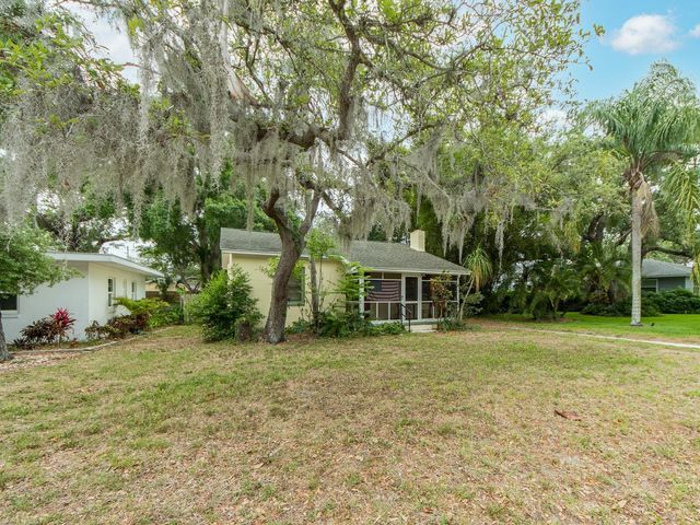 1045 MARINE STREET, Clearwater, FL 33755