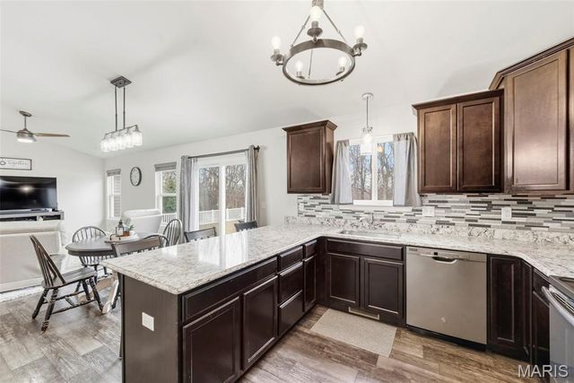 170 Austin Oaks Drive, Moscow Mills, MO 63362