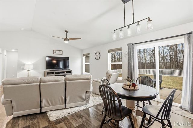 170 Austin Oaks Drive, Moscow Mills, MO 63362