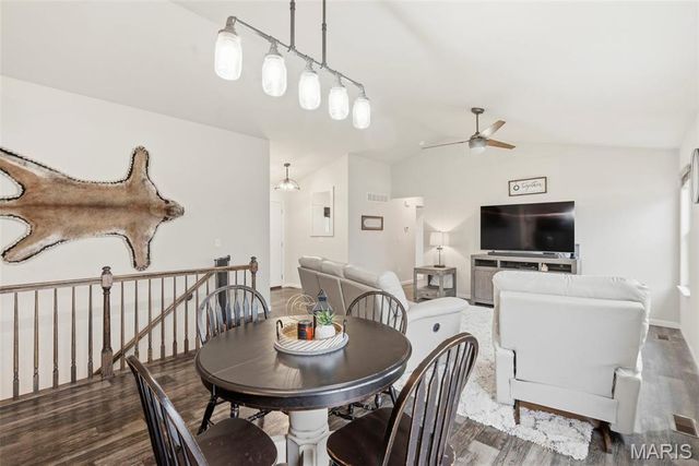 170 Austin Oaks Drive, Moscow Mills, MO 63362