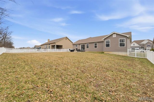 170 Austin Oaks Drive, Moscow Mills, MO 63362