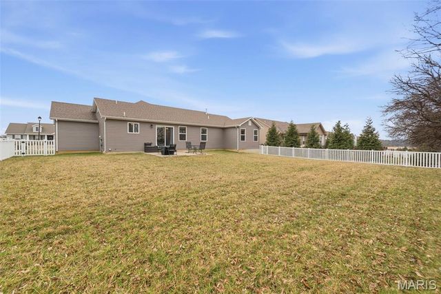 170 Austin Oaks Drive, Moscow Mills, MO 63362