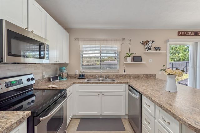 308 OAK LANE PASS, Ocala, FL 34472