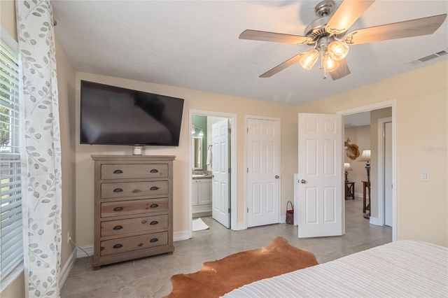 308 OAK LANE PASS, Ocala, FL 34472