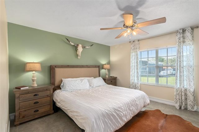 308 OAK LANE PASS, Ocala, FL 34472