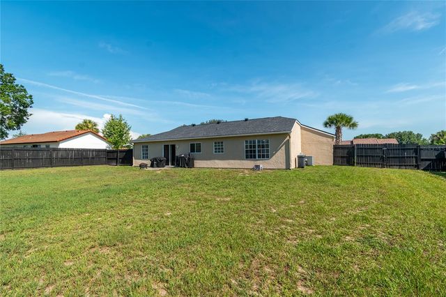 308 OAK LANE PASS, Ocala, FL 34472