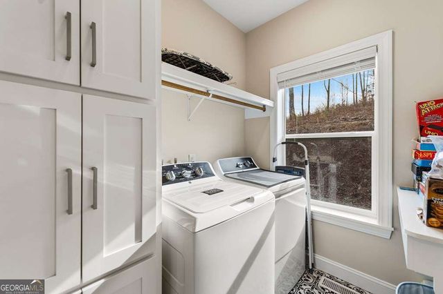 1016 Twisted Oak Road, Talking Rock, GA 30175