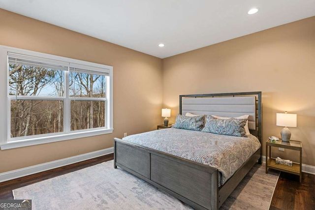 1016 Twisted Oak Road, Talking Rock, GA 30175