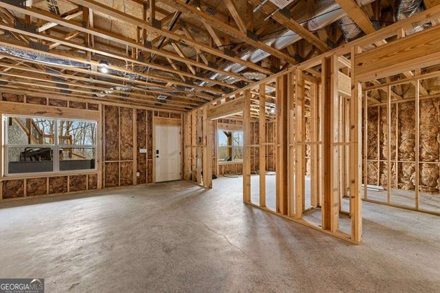 1016 Twisted Oak Road, Talking Rock, GA 30175