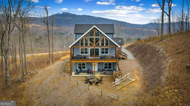 1016 Twisted Oak Road, Talking Rock, GA 30175