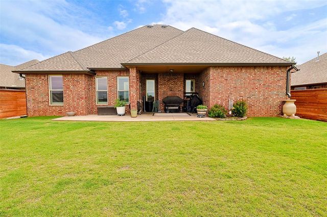 3809 Slater Drive, Norman, OK 73071