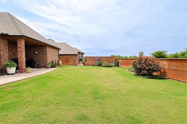 3809 Slater Drive, Norman, OK 73071