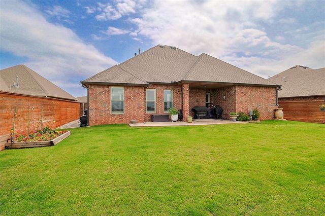 3809 Slater Drive, Norman, OK 73071