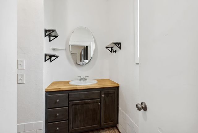 1904 W Gardner Ave, Spokane, WA 99201