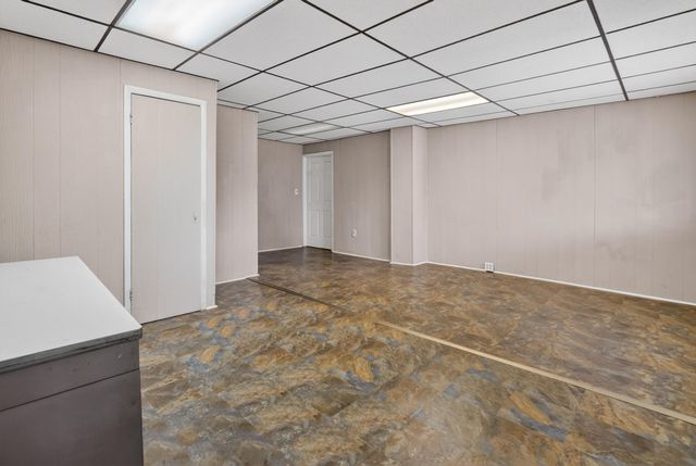 439 W Columbia Avenue, Battle Creek, MI 49015
