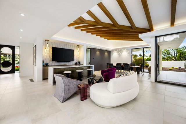 49150 Della Robia Lane, Palm Desert, CA 92260