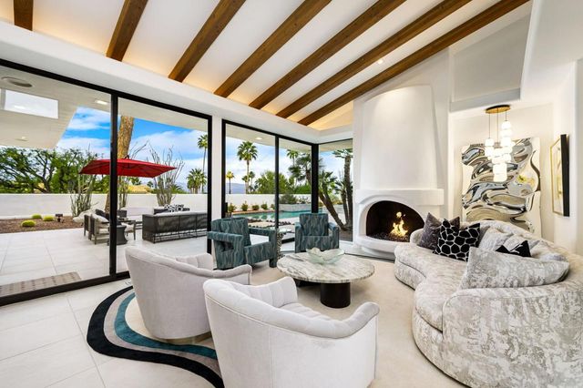 49150 Della Robia Lane, Palm Desert, CA 92260