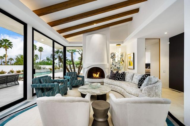 49150 Della Robia Lane, Palm Desert, CA 92260