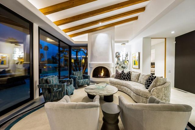 49150 Della Robia Lane, Palm Desert, CA 92260