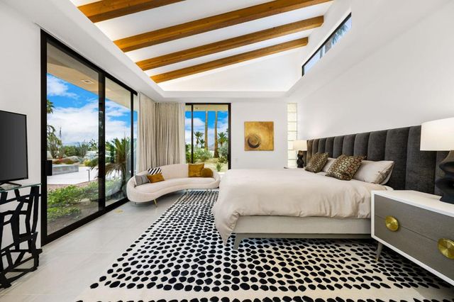 49150 Della Robia Lane, Palm Desert, CA 92260