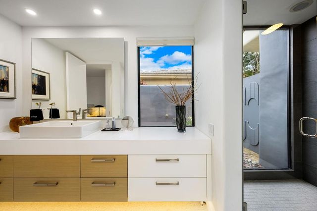 49150 Della Robia Lane, Palm Desert, CA 92260