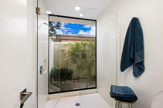 49150 Della Robia Lane, Palm Desert, CA 92260