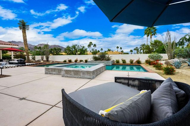 49150 Della Robia Lane, Palm Desert, CA 92260