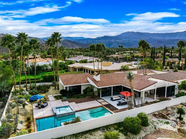 49150 Della Robia Lane, Palm Desert, CA 92260