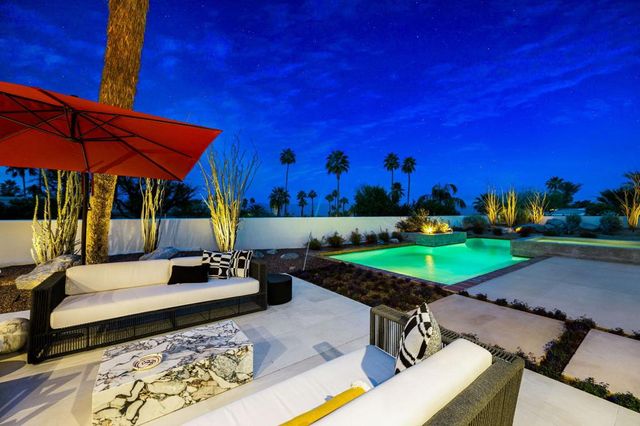 49150 Della Robia Lane, Palm Desert, CA 92260