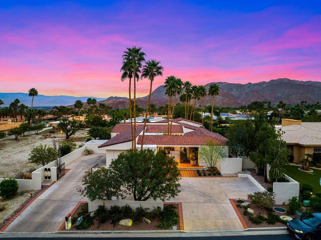 49150 Della Robia Lane, Palm Desert, CA 92260
