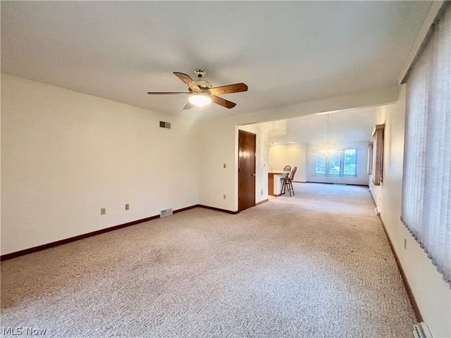 4175 Fawn Trail NE A, Warren, OH 44483