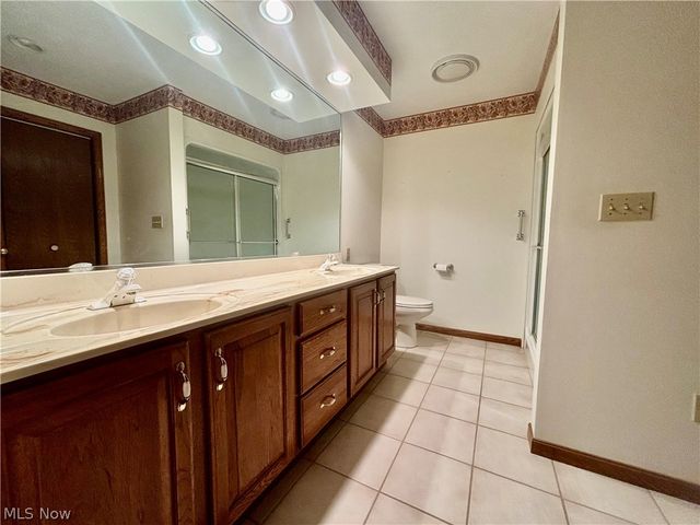 4175 Fawn Trail NE A, Warren, OH 44483