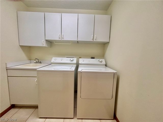 4175 Fawn Trail NE A, Warren, OH 44483