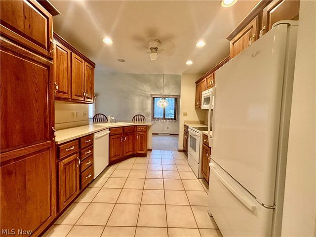 4175 Fawn Trail NE A, Warren, OH 44483