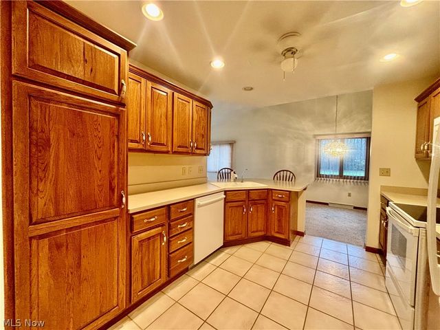 4175 Fawn Trail NE A, Warren, OH 44483